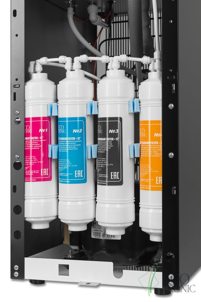Пурифайер Ecotronic V42-U4L черный компрессорный