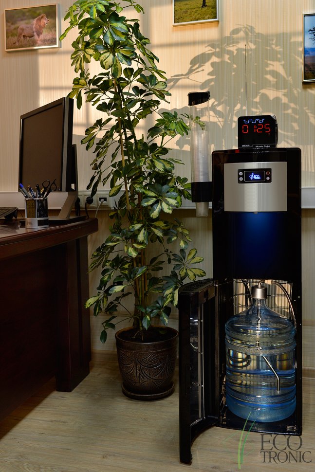 Кулер для воды Ecotronic P9-LX черный с нижней загрузкой компрессорный